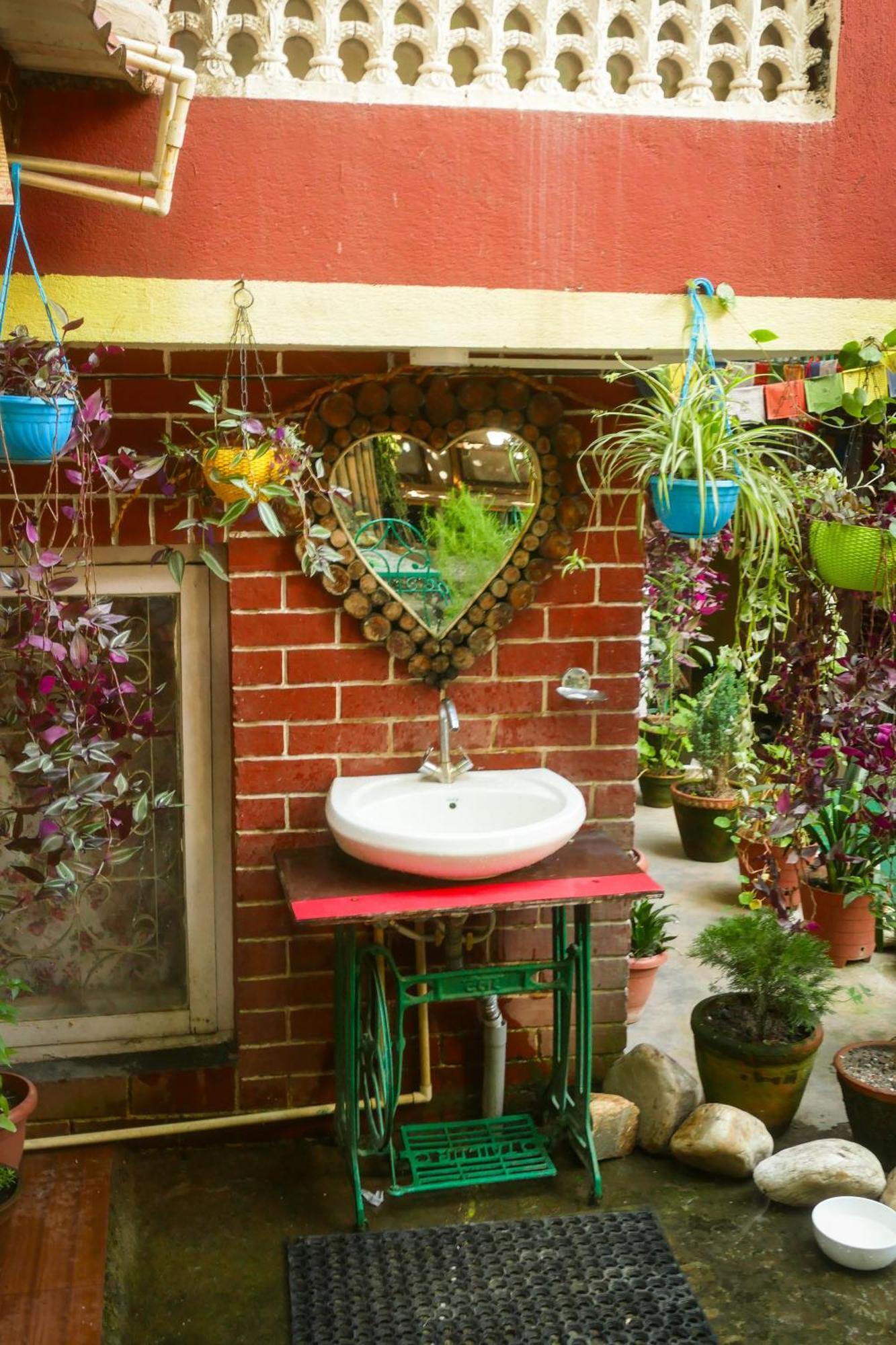 Nirvana Green Peace Home 카트만두 외부 사진